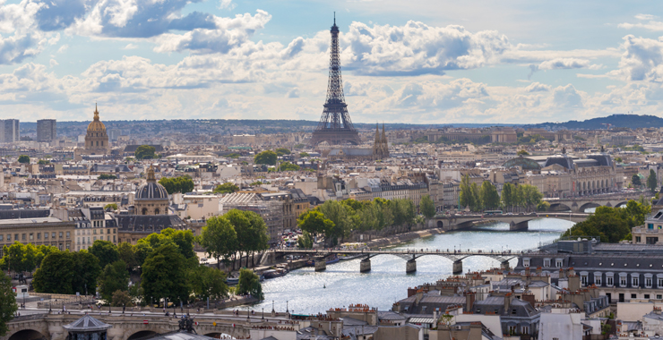 Vue-sur-les-toits-de-la-tour-Saint-Jacques-|-740x380-|-©-Elodie-Gutbrod-Créatividie